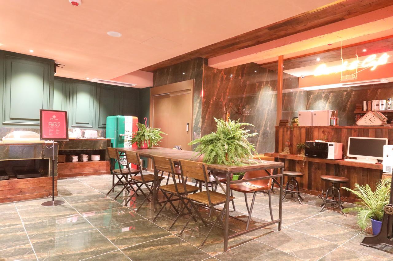February Stay Gangseo Busan Extérieur photo